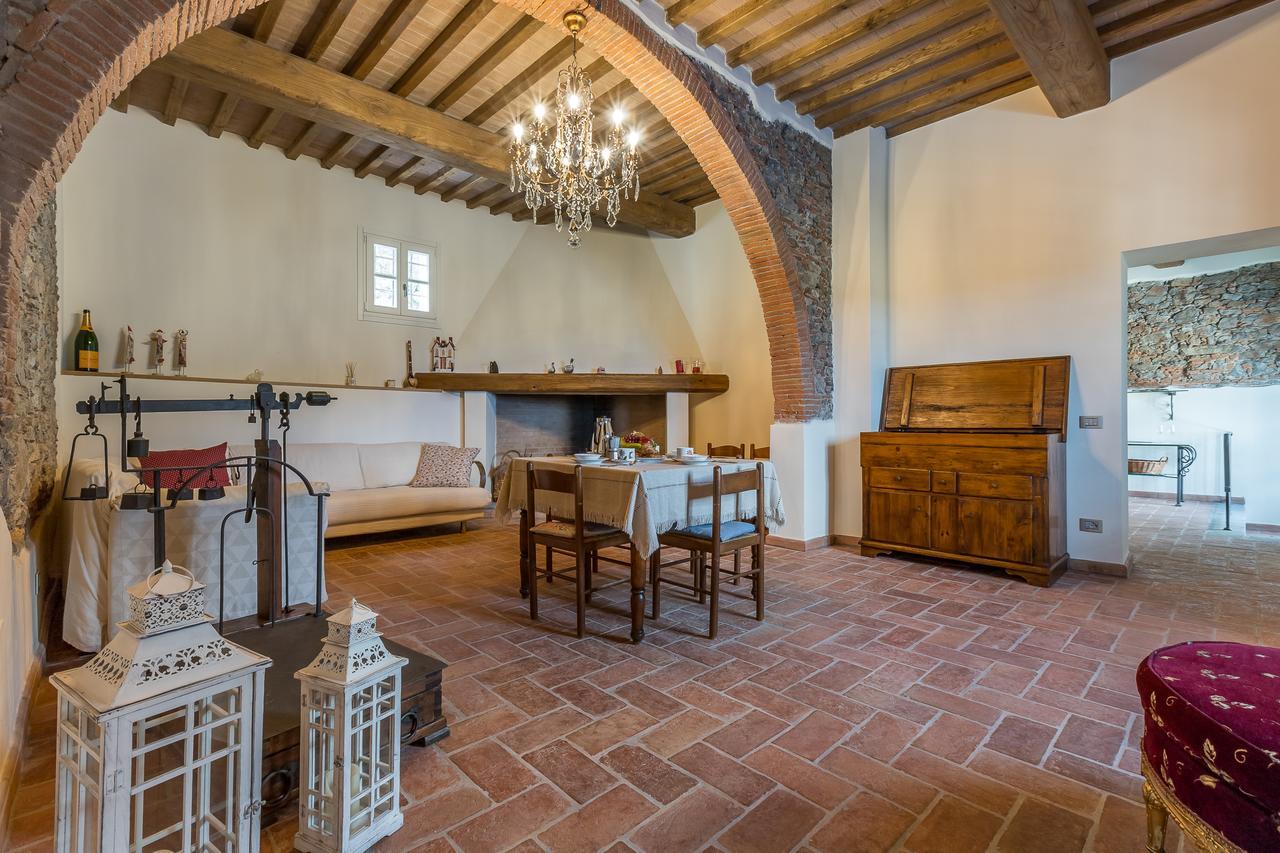 B&B Pietra A Padule Filettole Экстерьер фото